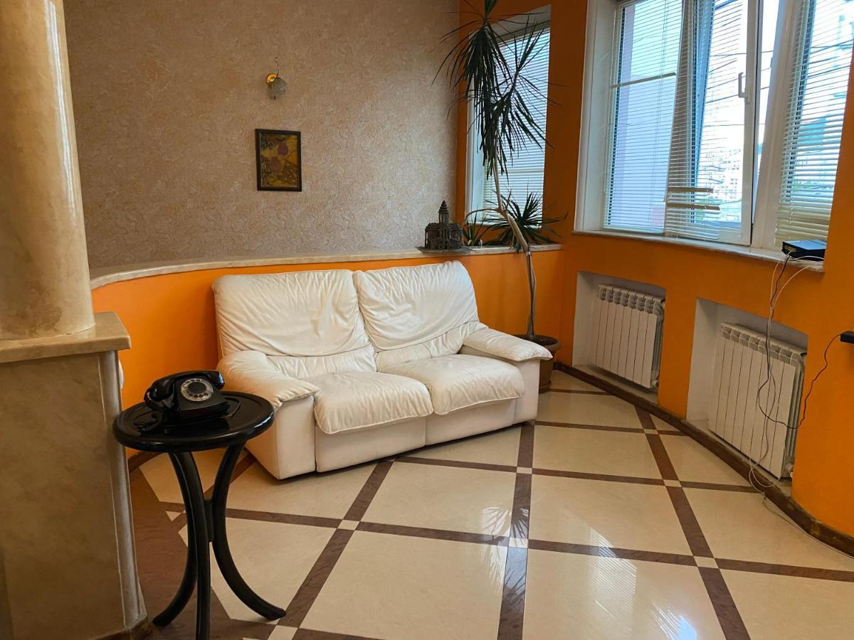 Hostel Kopala Tbilisi Ngoại thất bức ảnh
